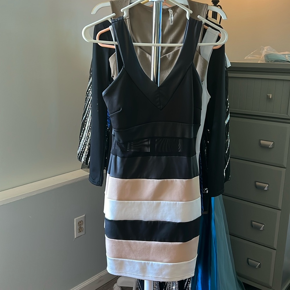 ALT B. Dress Size X-S